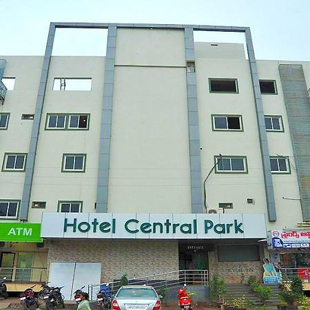 Hotel Central Park Ongole Extérieur photo