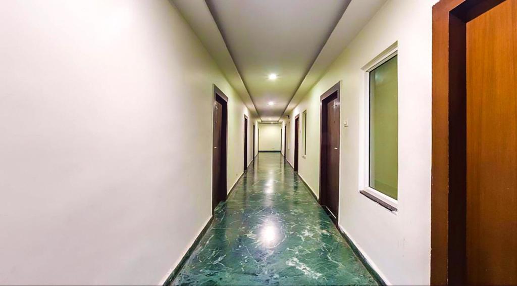 Hotel Central Park Ongole Extérieur photo