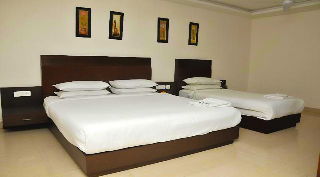 Hotel Central Park Ongole Extérieur photo