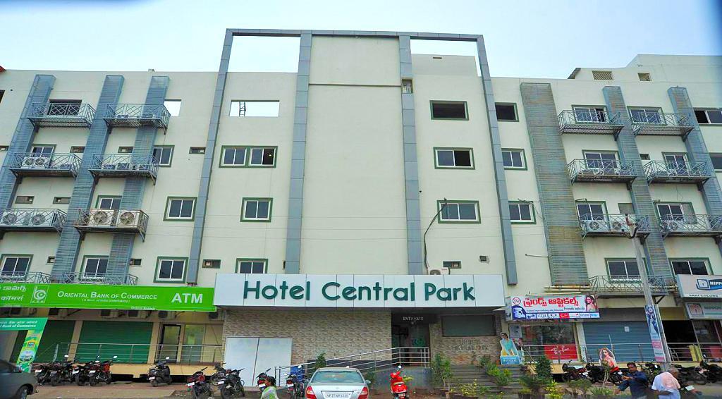 Hotel Central Park Ongole Extérieur photo